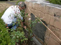 Dave applying the mortar mix in two layers (5282829 bytes)